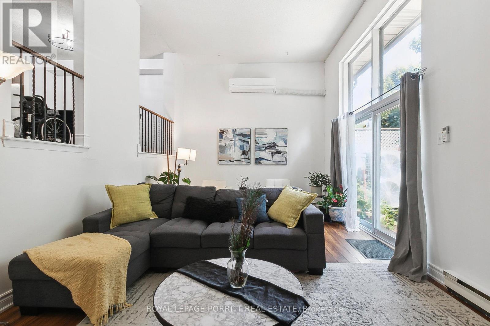 Property at 17 - 1415 FIELDLIGHT BOULEVARD image 5