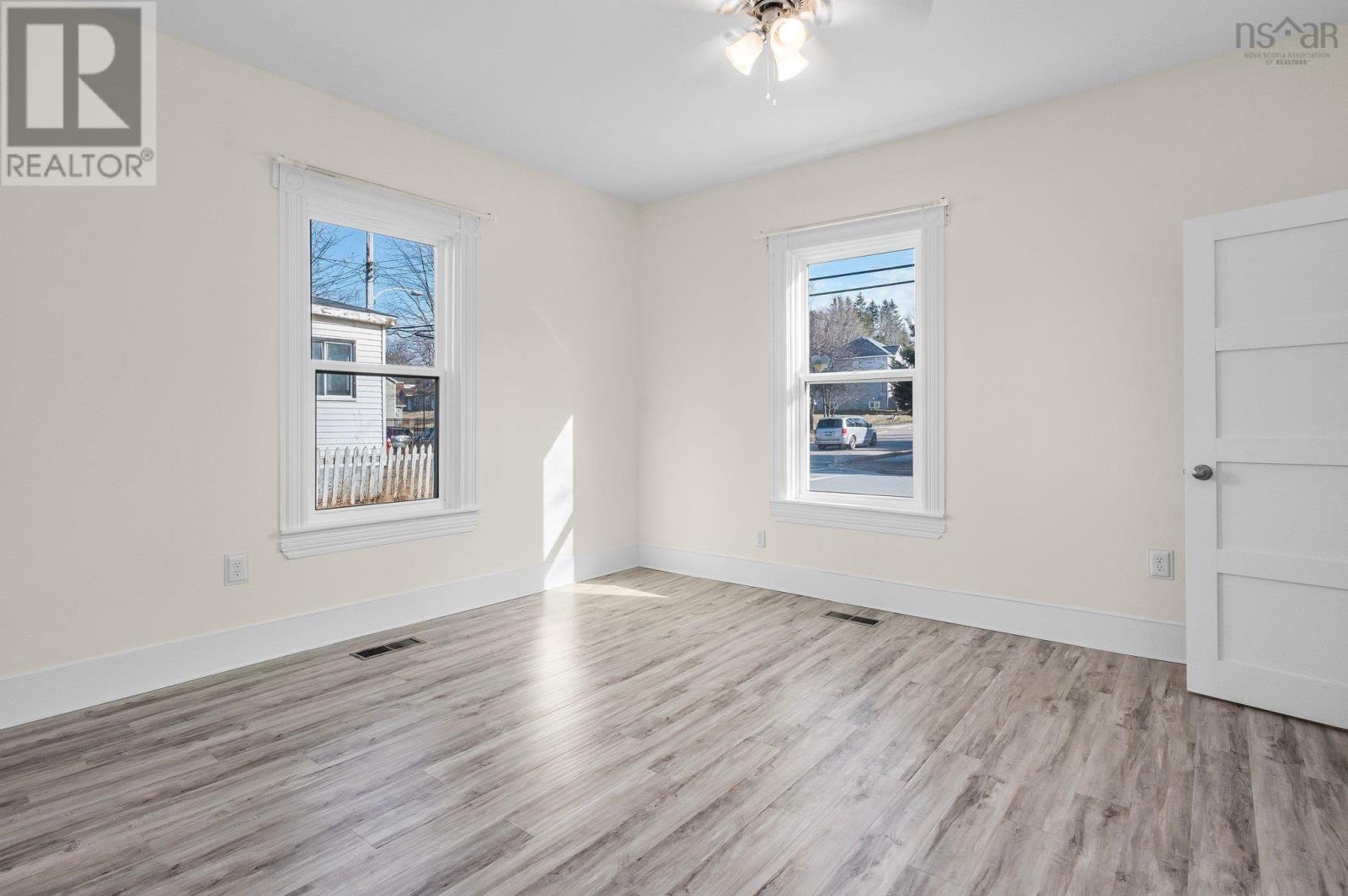 17 Alice Street, Truro, Nova Scotia  B2N 2M4 - Photo 6 - 202505393