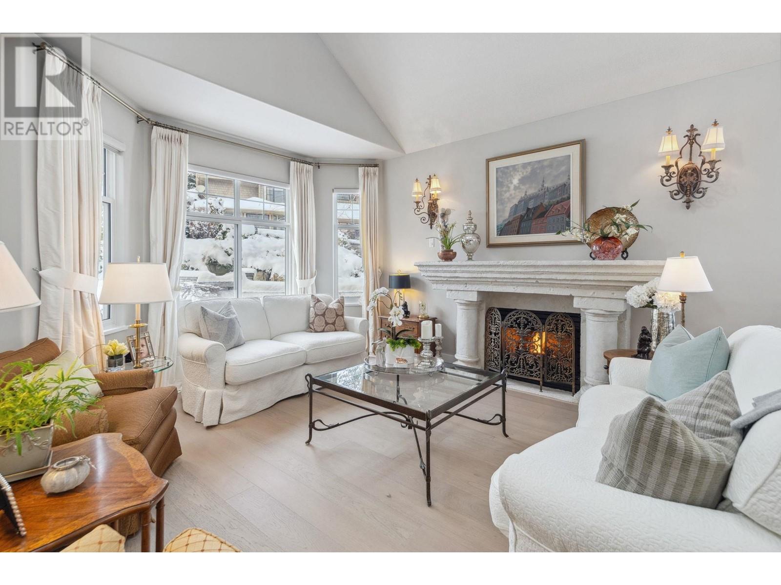 1 5110 Alderfeild Place, West Vancouver, British Columbia  V7W 2W7 - Photo 6 - R2974051