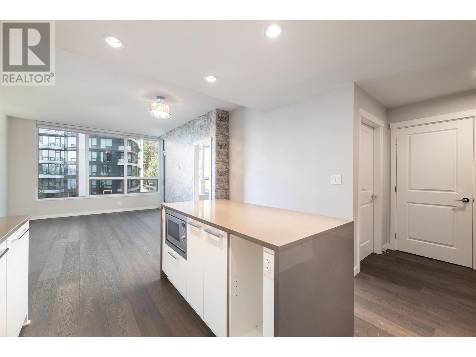 Listing Picture 5 of 24 : 504 3487 BINNING ROAD, Vancouver / 溫哥華 - 魯藝地產 Yvonne Lu Group - MLS Medallion Club Member