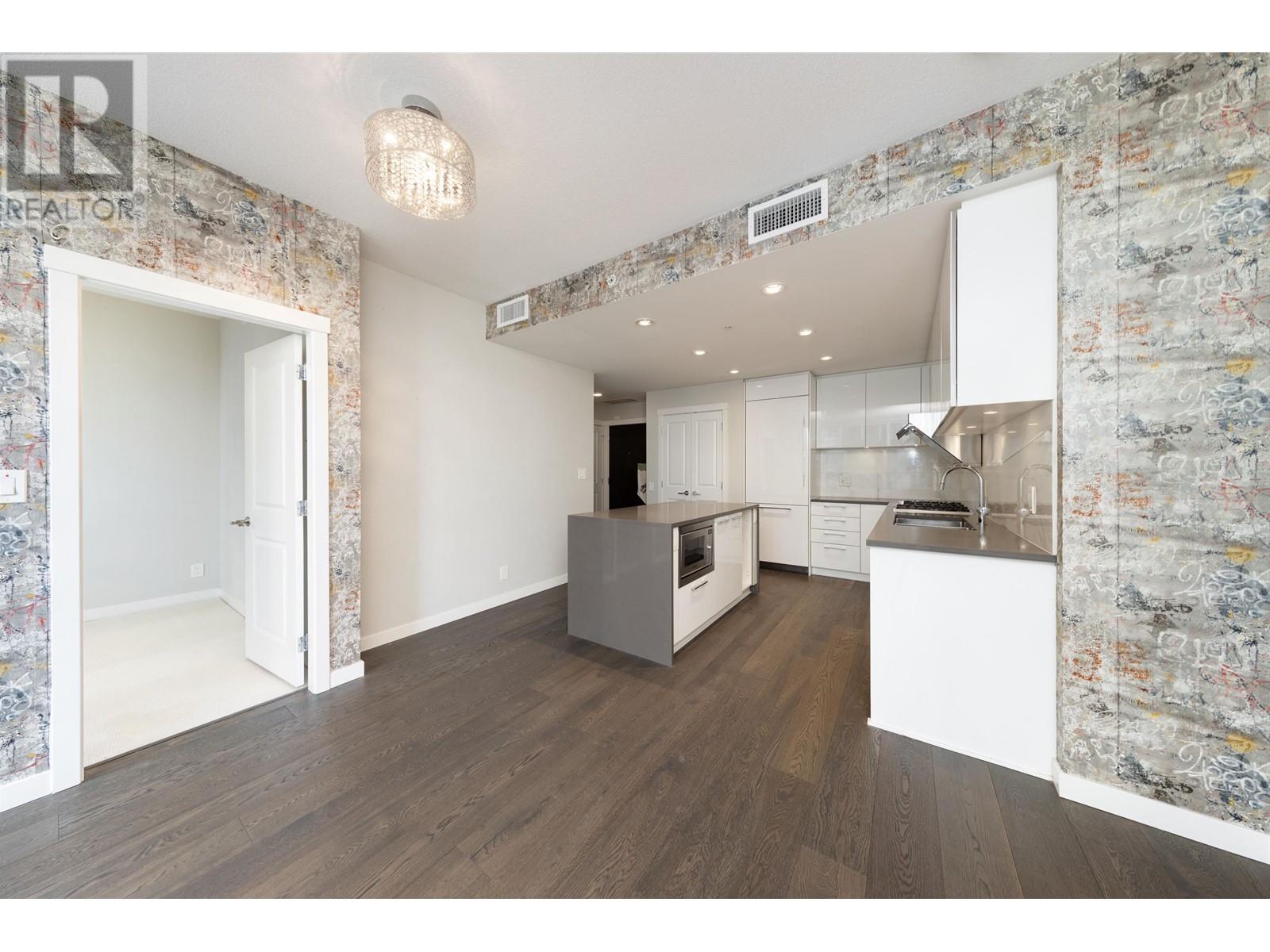 Listing Picture 8 of 24 : 504 3487 BINNING ROAD, Vancouver / 溫哥華 - 魯藝地產 Yvonne Lu Group - MLS Medallion Club Member