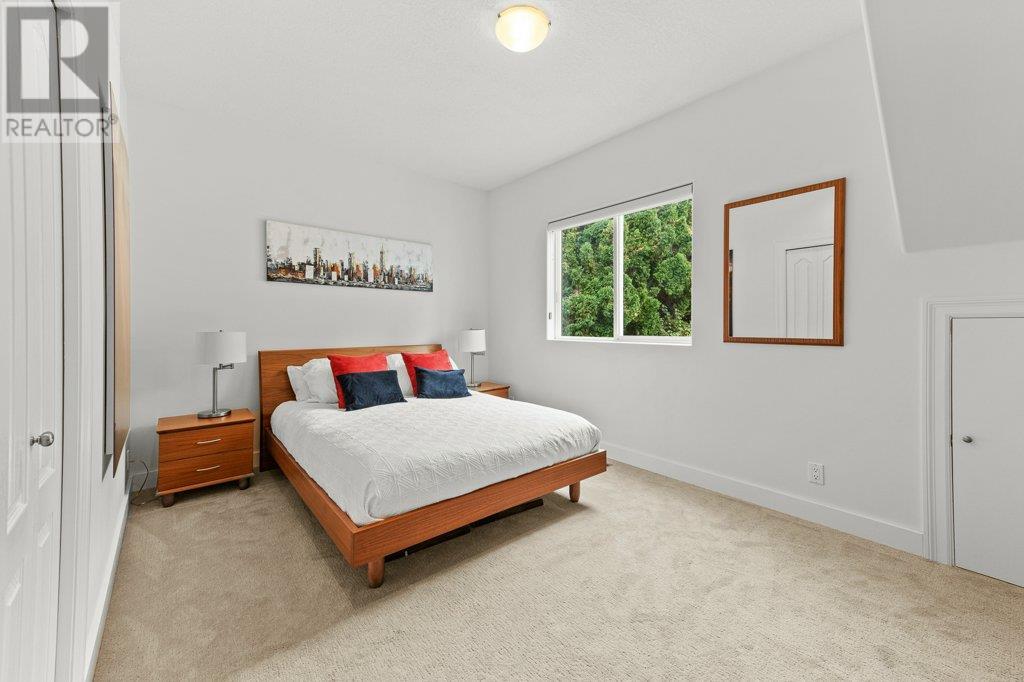 Property at 3044 Debeck Road image 1