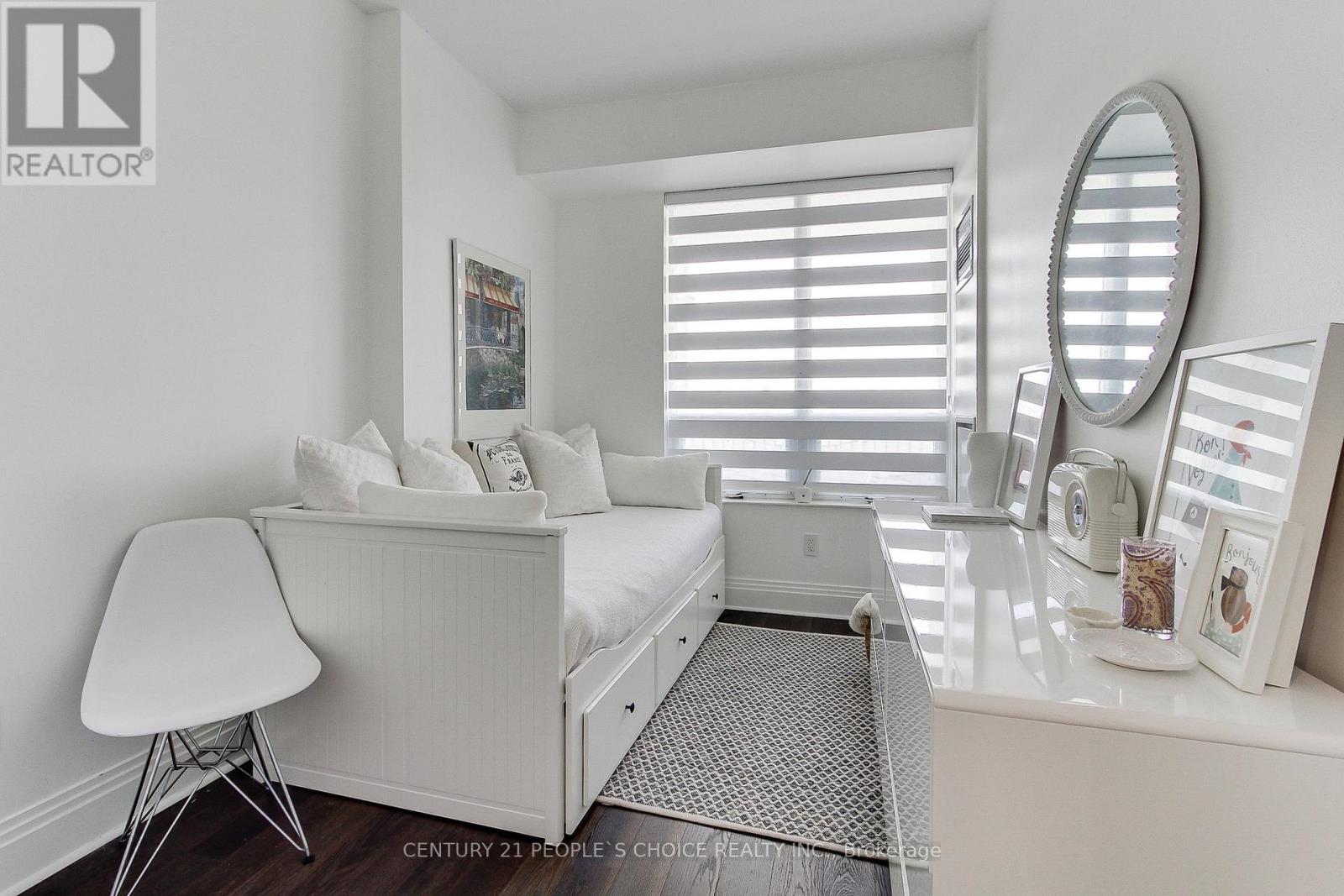 706 - 99 Avenue Road, Toronto, Ontario  M5R 2G5 - Photo 26 - C12030243