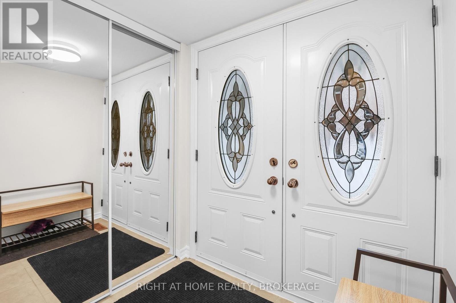Property at 100 - 400 BLOOR STREET image 3