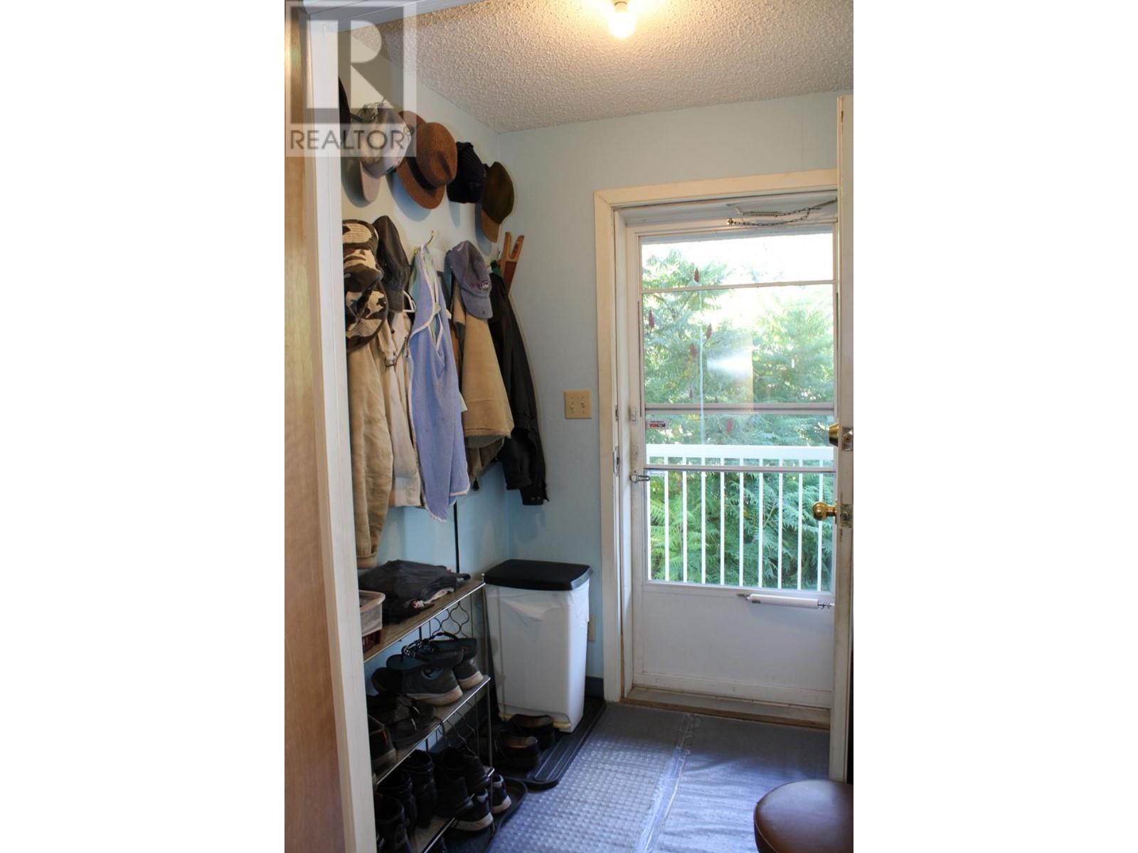 3152 6 Highway, Slocan Park, British Columbia  V0G 2E0 - Photo 21 - 10339611