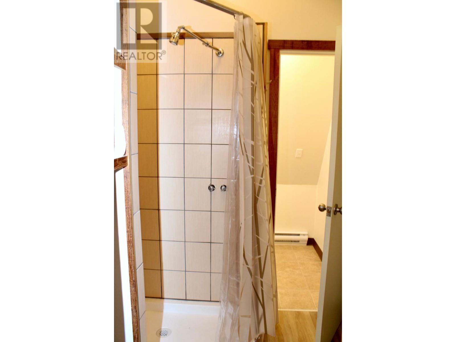 3152 6 Highway, Slocan Park, British Columbia  V0G 2E0 - Photo 45 - 10339611