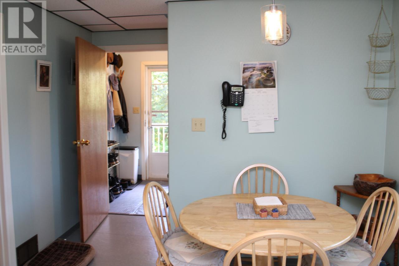 3152 6 Highway, Slocan Park, British Columbia  V0G 2E0 - Photo 10 - 10339611