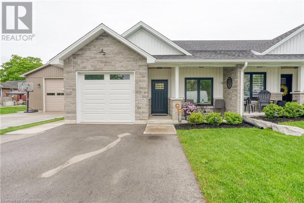 Property at 695 YONGE Street image 1