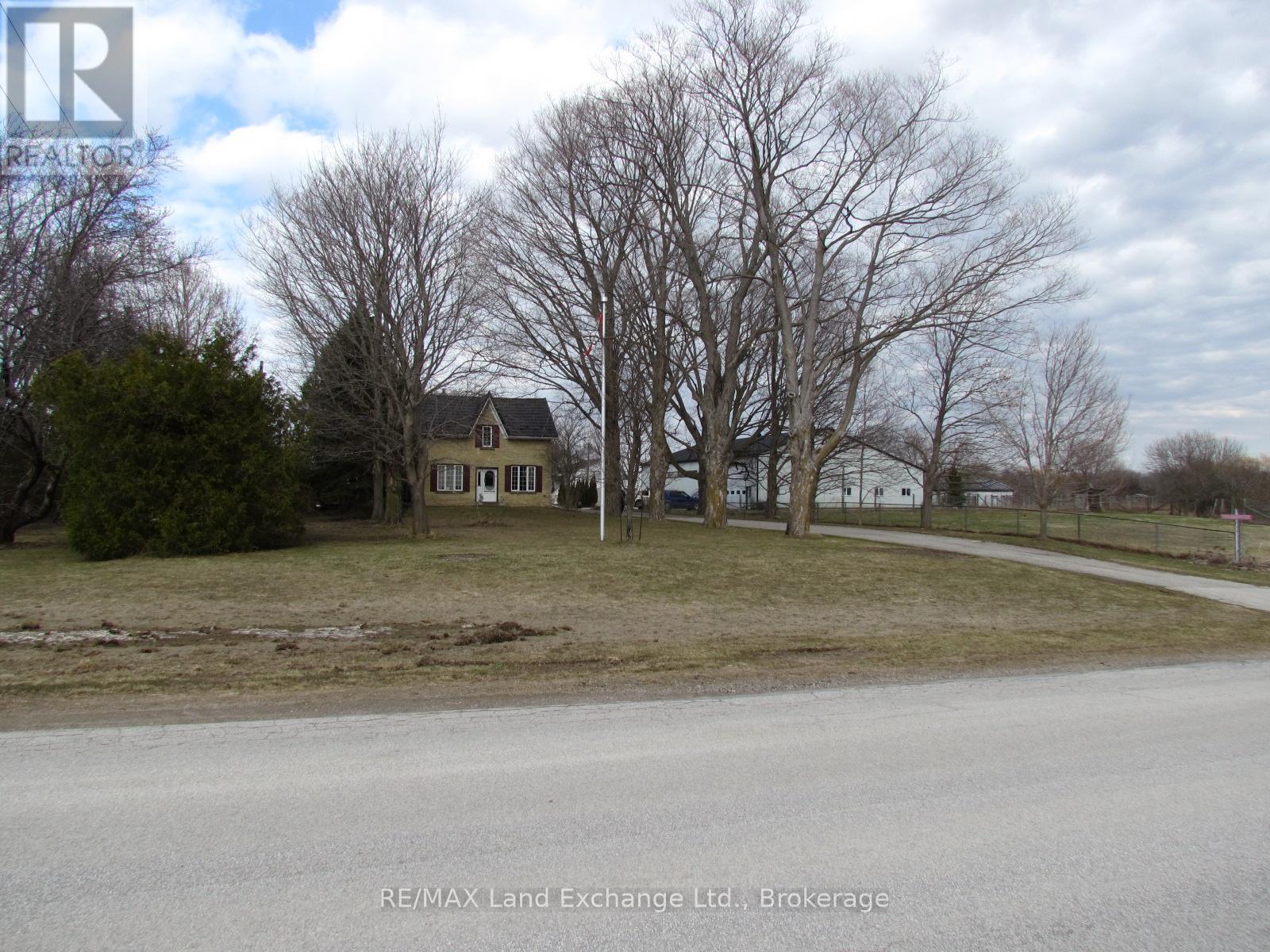 1044 Concession 7 Concession N, Kincardine, Ontario  N2Z 2X6 - Photo 2 - X12031761