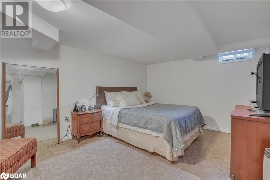 15 Parkside Drive, Barrie, Ontario  L4N 1W7 - Photo 14 - 40708224