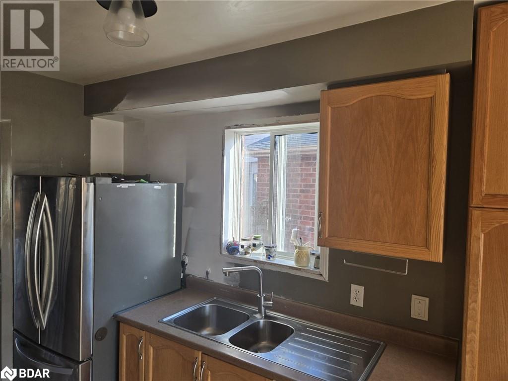 33 Wice Road, Barrie, Ontario  L4N 8S4 - Photo 10 - 40707858