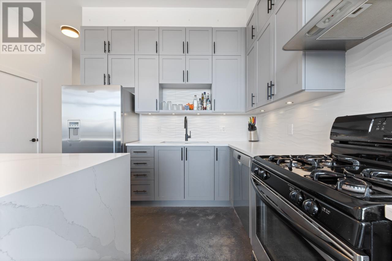 413 2635 Prince Edward Street, Vancouver, British Columbia  V5T 4V7 - Photo 4 - R2979560