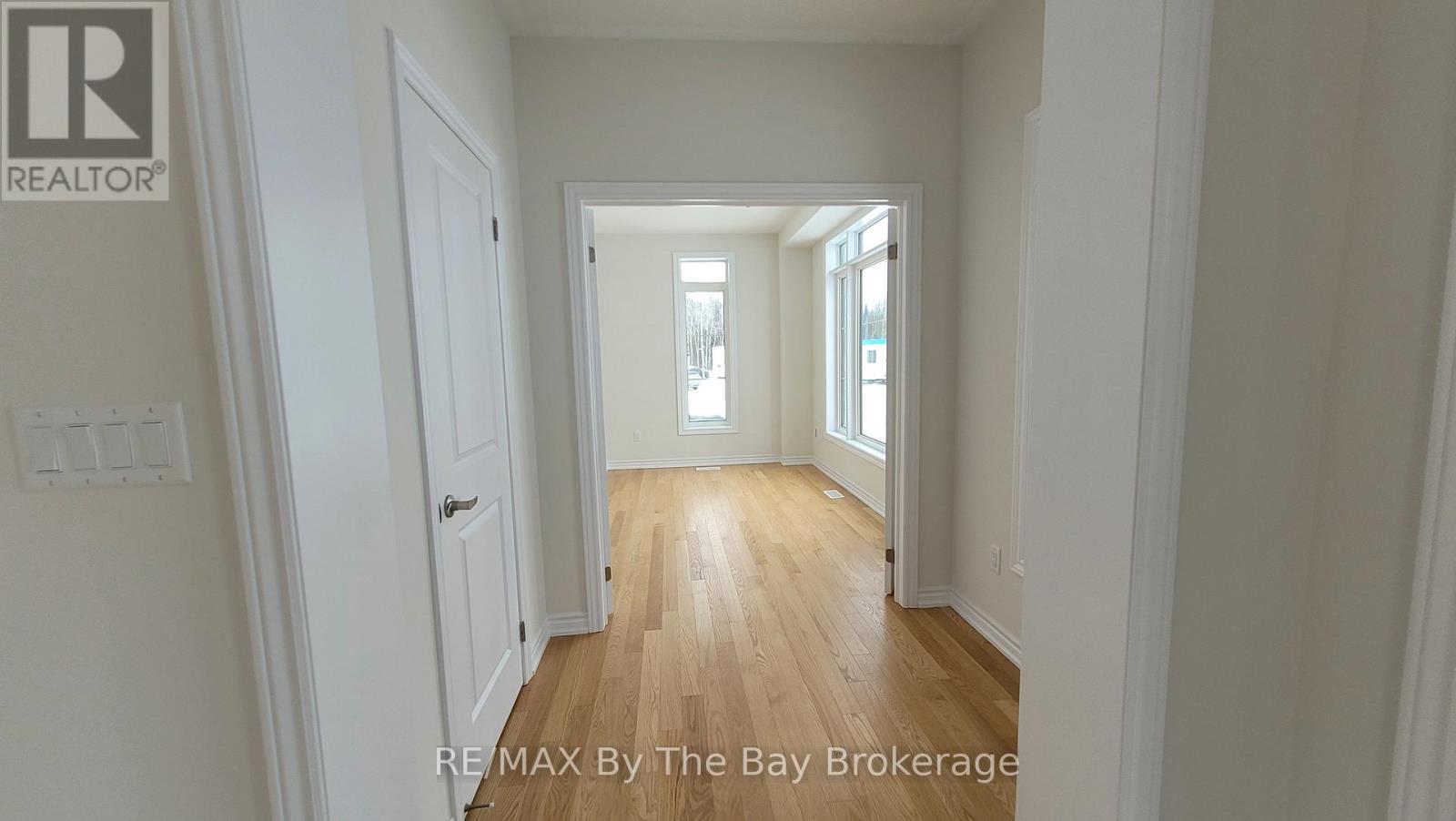 105 Sun Valley Avenue, Wasaga Beach, Ontario  L9Z 0N8 - Photo 13 - S11973379