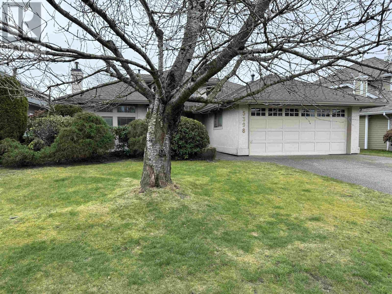 Property at 5398 COMMODORE DRIVE image 1