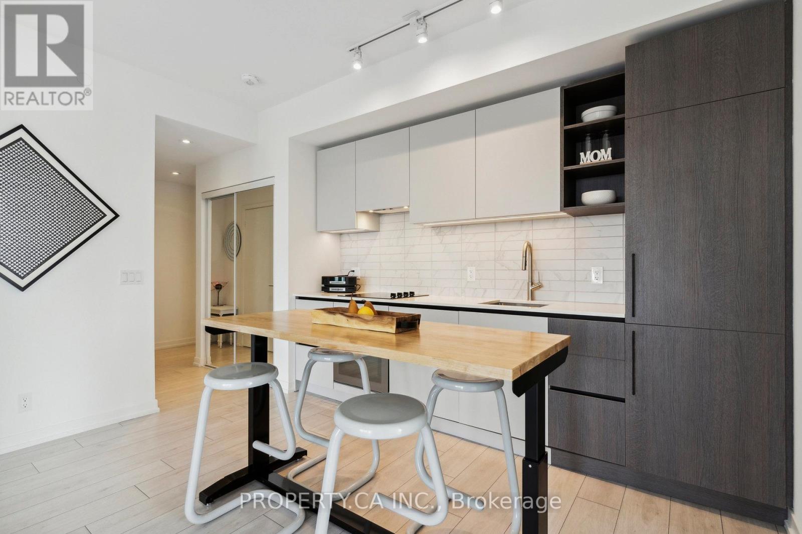 4102 - 55 Mercer Street, Toronto, Ontario  M5V 0W4 - Photo 4 - C12031245