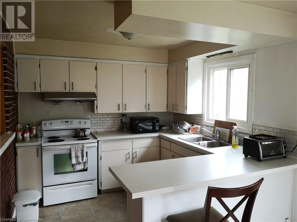 Property at 54 HIGH Street image 5