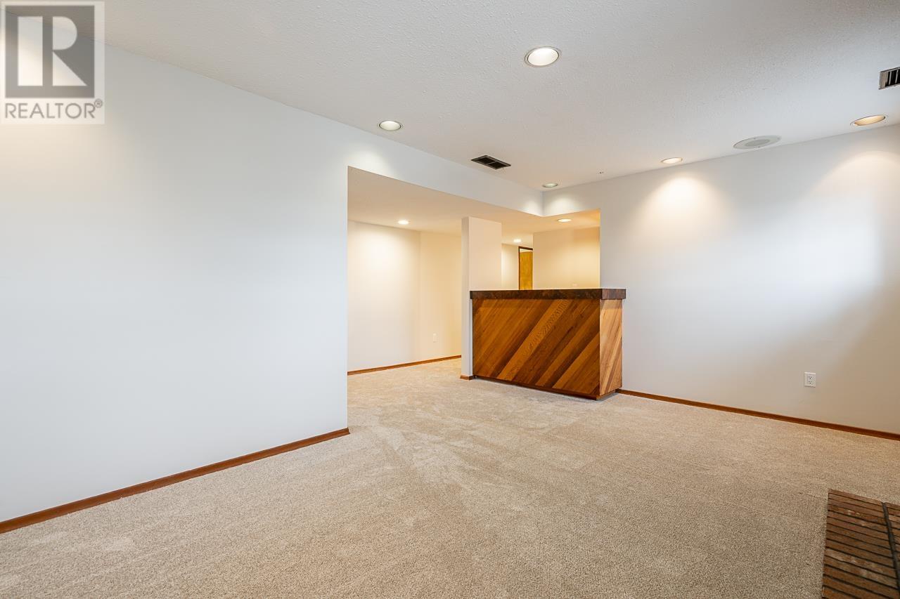 2680 Hawser Avenue, Coquitlam, British Columbia  V3C 4A4 - Photo 25 - R2980101