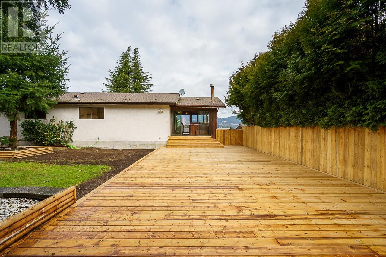 2680 Hawser Avenue, Coquitlam, British Columbia  V3C 4A4 - Photo 35 - R2980101