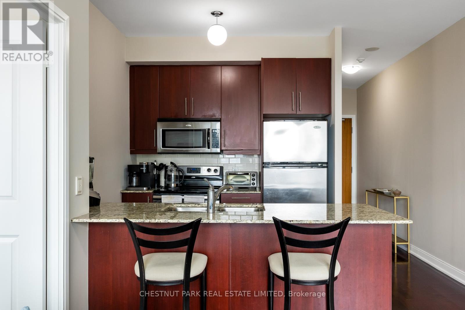 1508 - 88 Broadway Avenue, Toronto (Mount Pleasant West), Ontario  M4P 0A5 - Photo 9 - C12031855