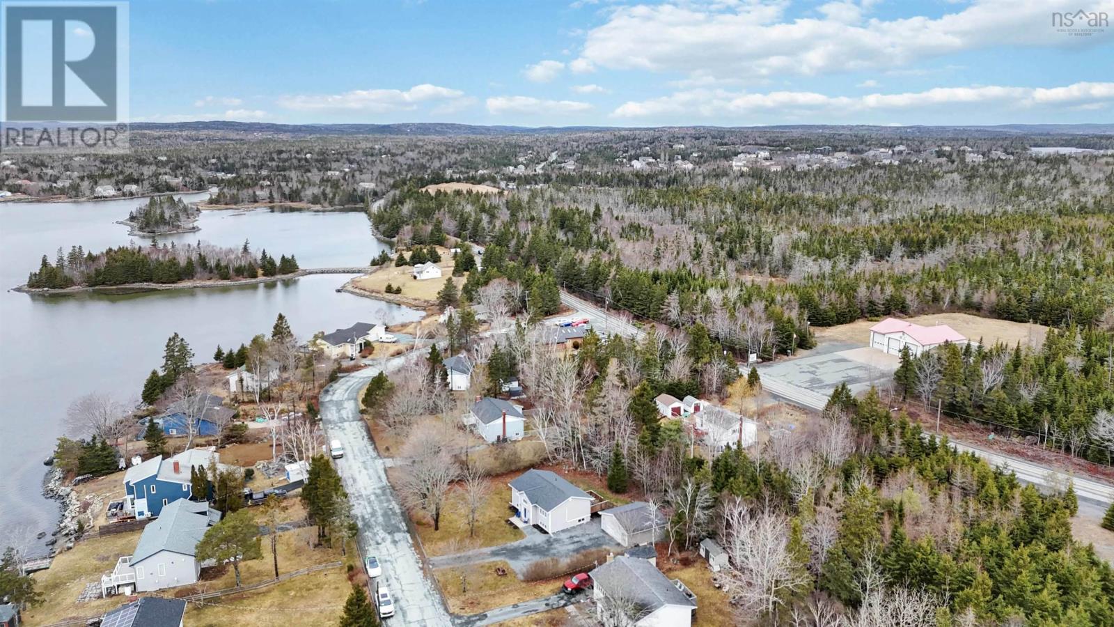 36 Lyla Drive, Lawrencetown, Nova Scotia  B2Z 1L4 - Photo 2 - 202505397