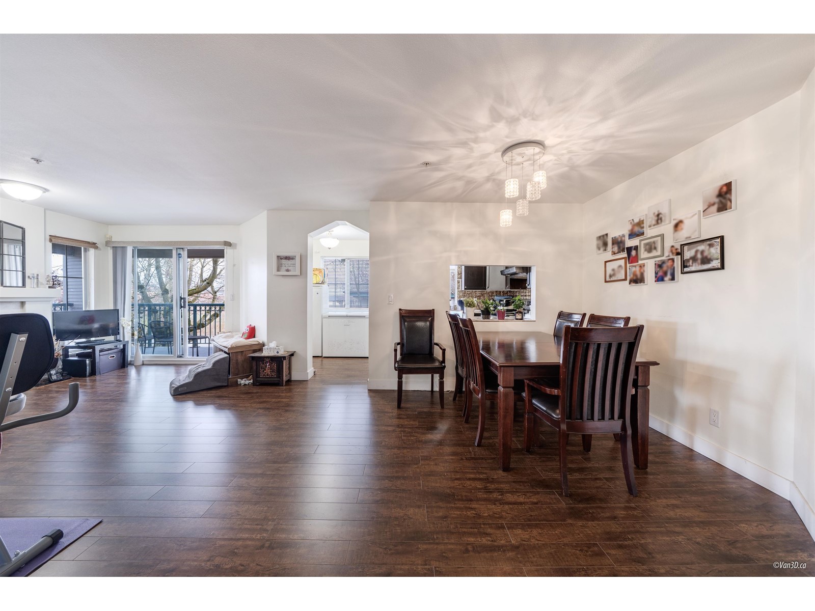 204 19528 Fraser Highway, Surrey, British Columbia  V3S 8P4 - Photo 4 - R2979530