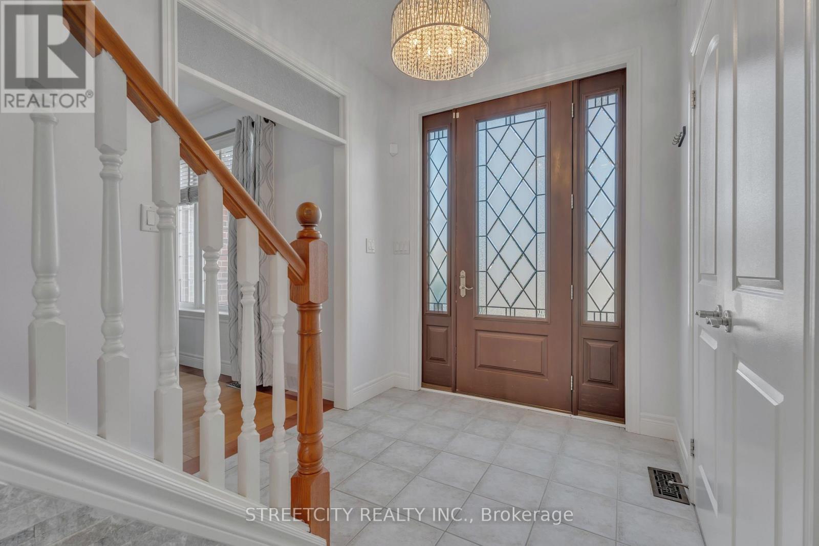 Property at 90 EDGEVALLEY ROAD image 5