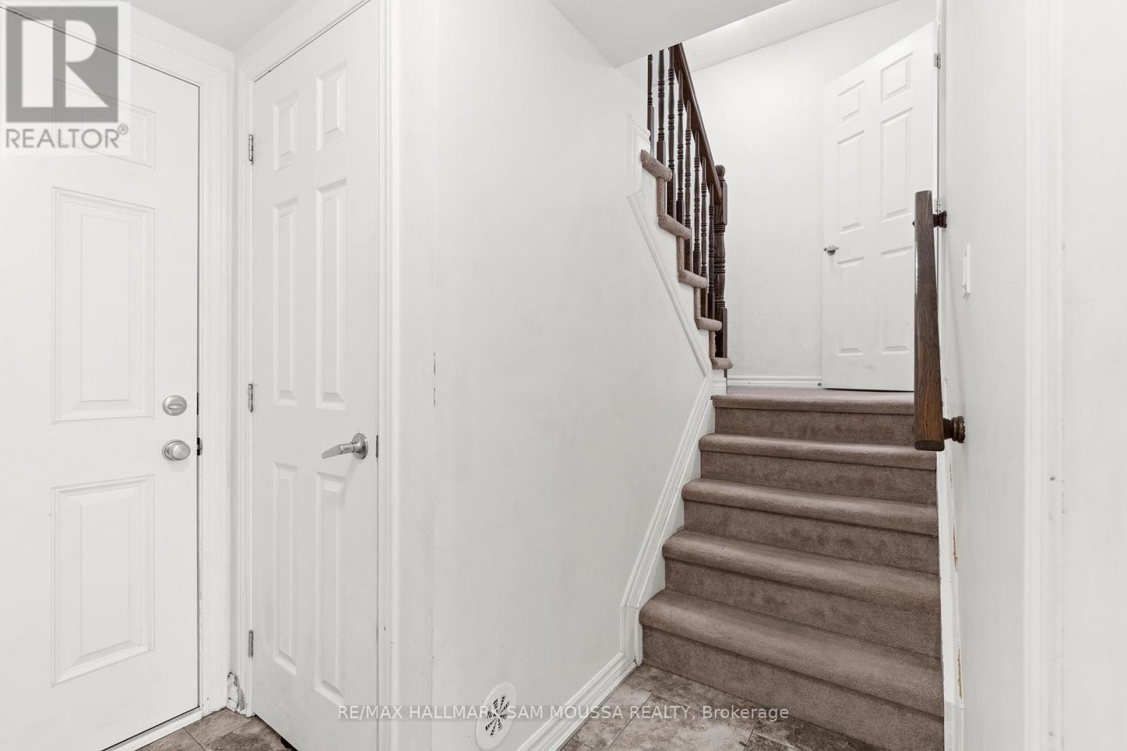 Property at 257 CAYMAN ROAD image 4