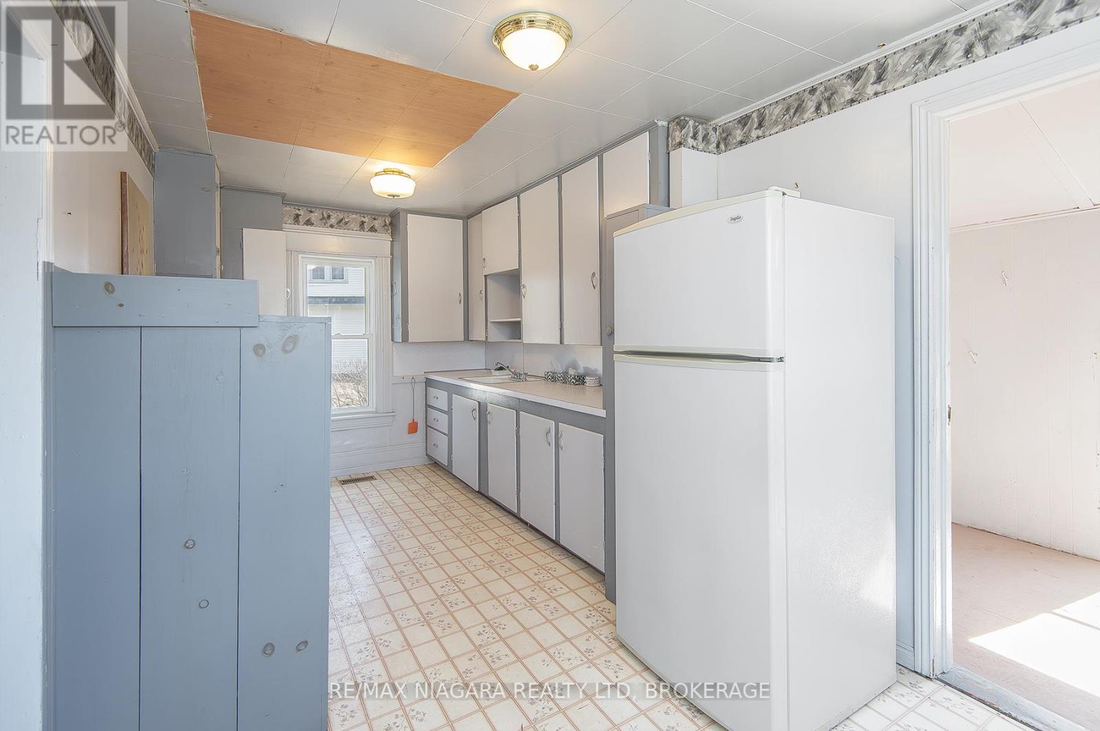 722 Canboro Road, Pelham (Fenwick), Ontario  L0S 1C0 - Photo 20 - X12031914