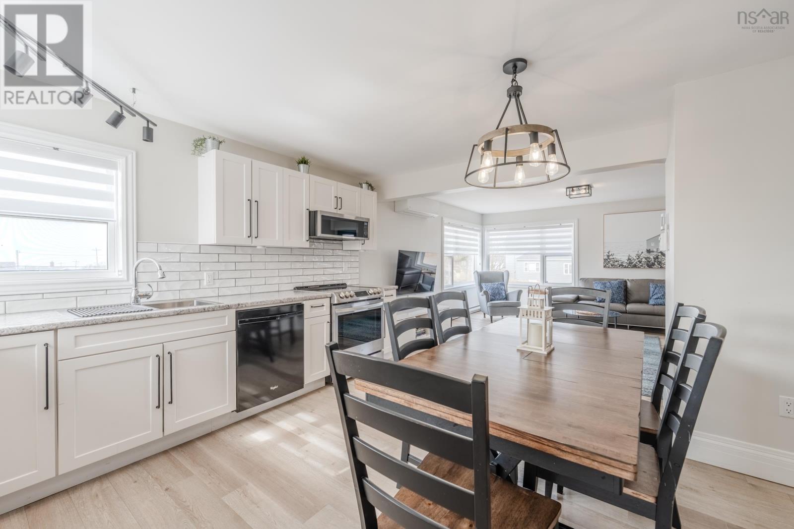 216 Maxwellton, Meteghan Centre, Nova Scotia  B0W 2L0 - Photo 21 - 202505399