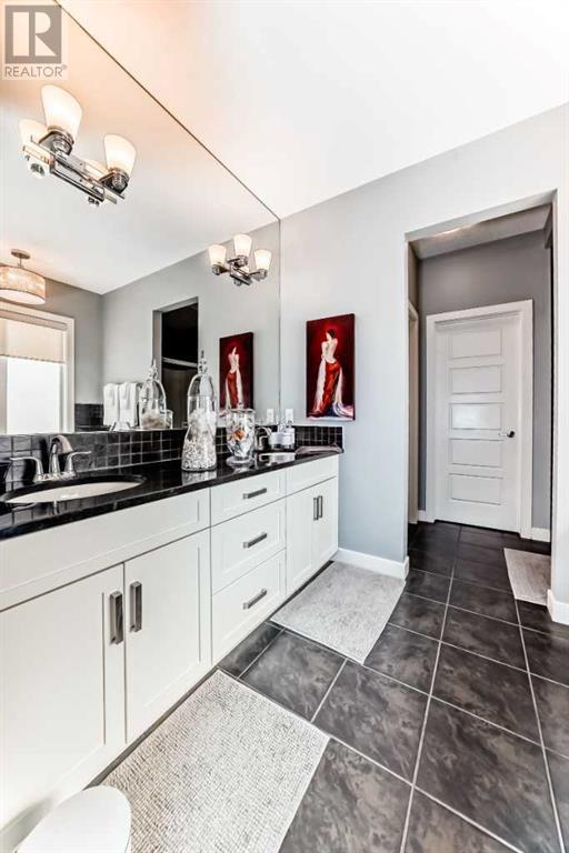 25 Fireside Landing, Cochrane, Alberta  T4C 0V9 - Photo 13 - A2199845