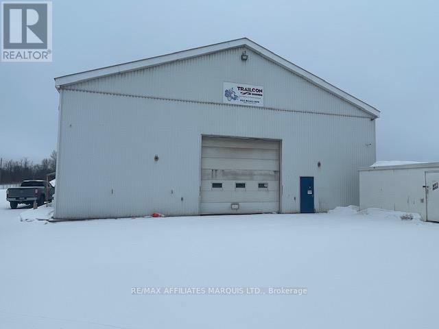 18060 Glen Road S, South Glengarry, Ontario  K0C 1J0 - Photo 1 - X12031925