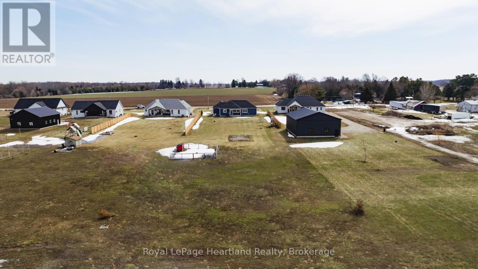 84339 Kent Line, Huron East, Ontario  N0G 1H0 - Photo 48 - X12031740
