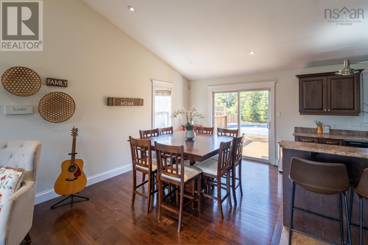 172 Henry Avenue, Fall River, Nova Scotia  B2T 0C3 - Photo 3 - 202505401