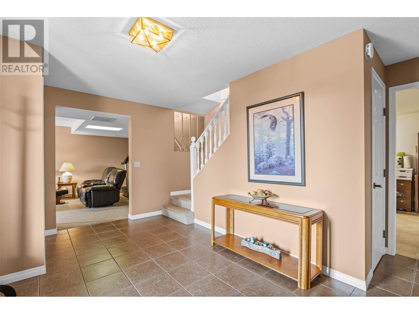Property at 2294 Sifton Avenue image 5