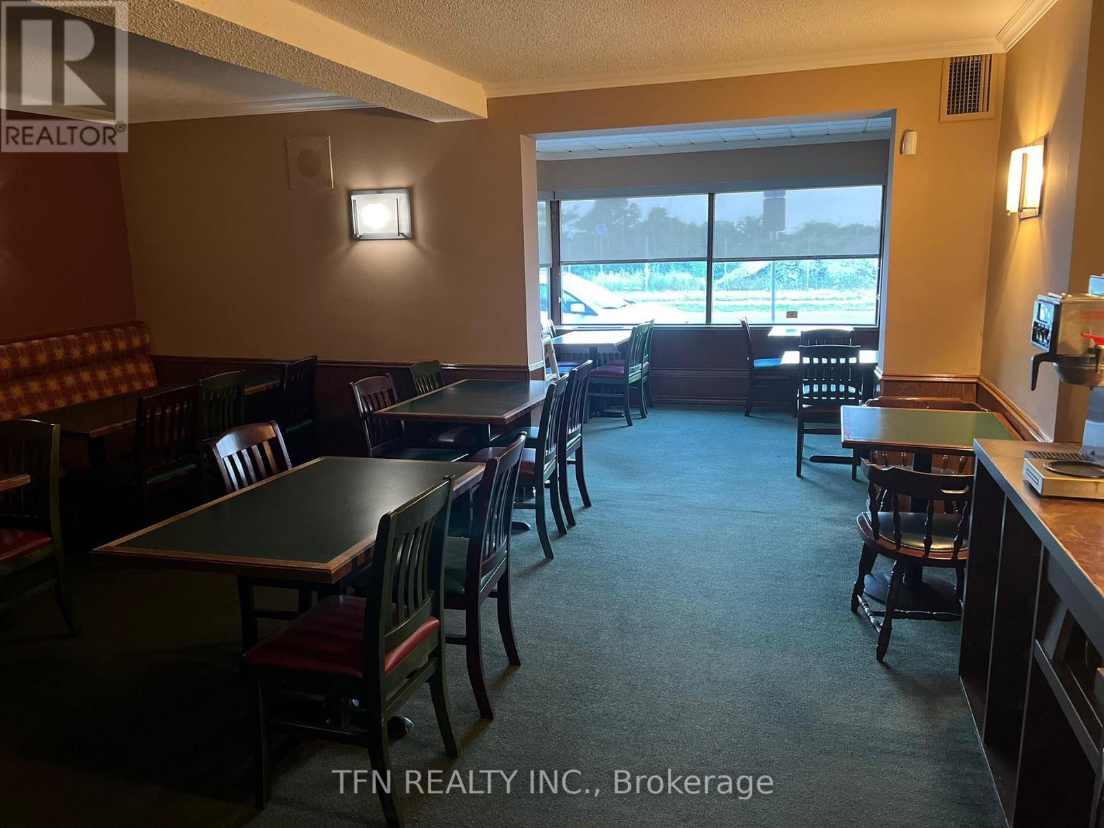 135-137 Queenston Street, St. Catharines, Ontario  L2R 2Z8 - Photo 8 - X12020026