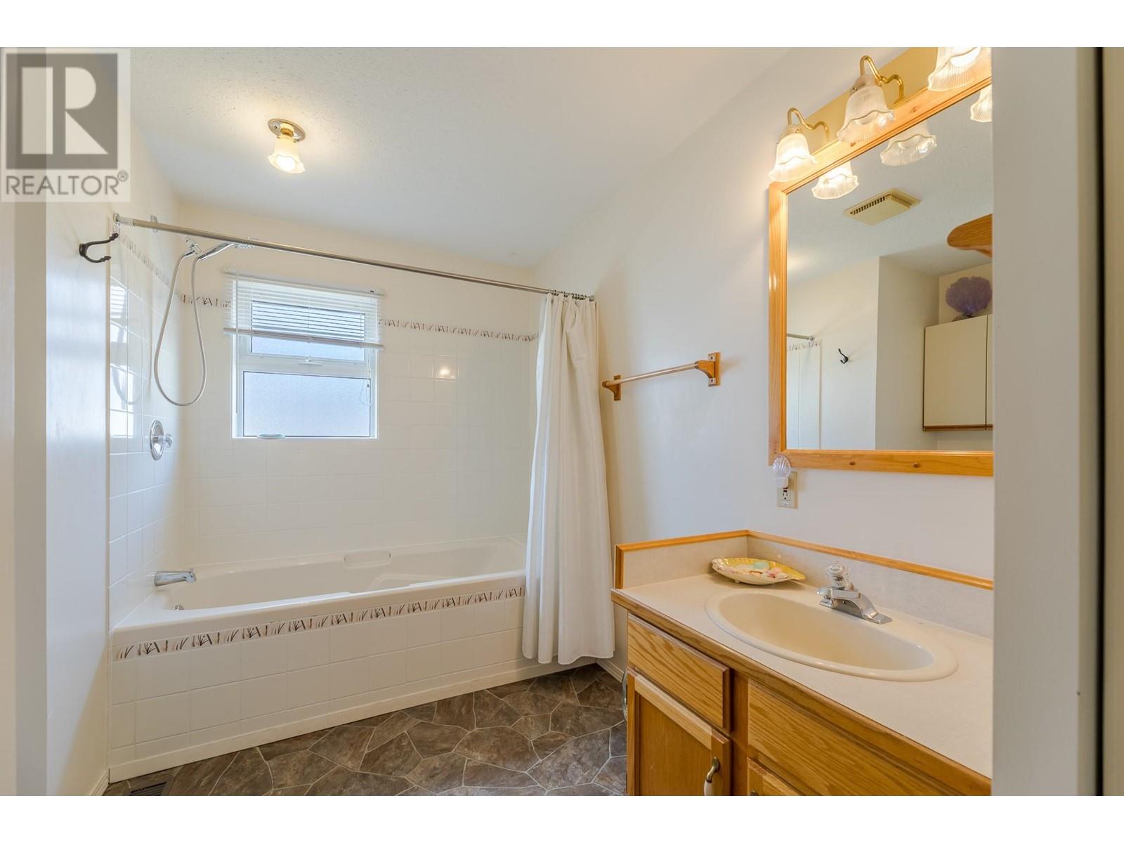 17017 Snow Avenue Unit# 12, Summerland, British Columbia  V0H 1Z6 - Photo 16 - 10339268