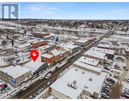 64 ARGYLE ST N, Caledonia, Ontario