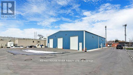 30 Minuk Acres, Toronto, Ontario  M1E 4Y6 - Photo 4 - E12031927