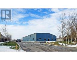 30 MINUK ACRES, Toronto, Ontario