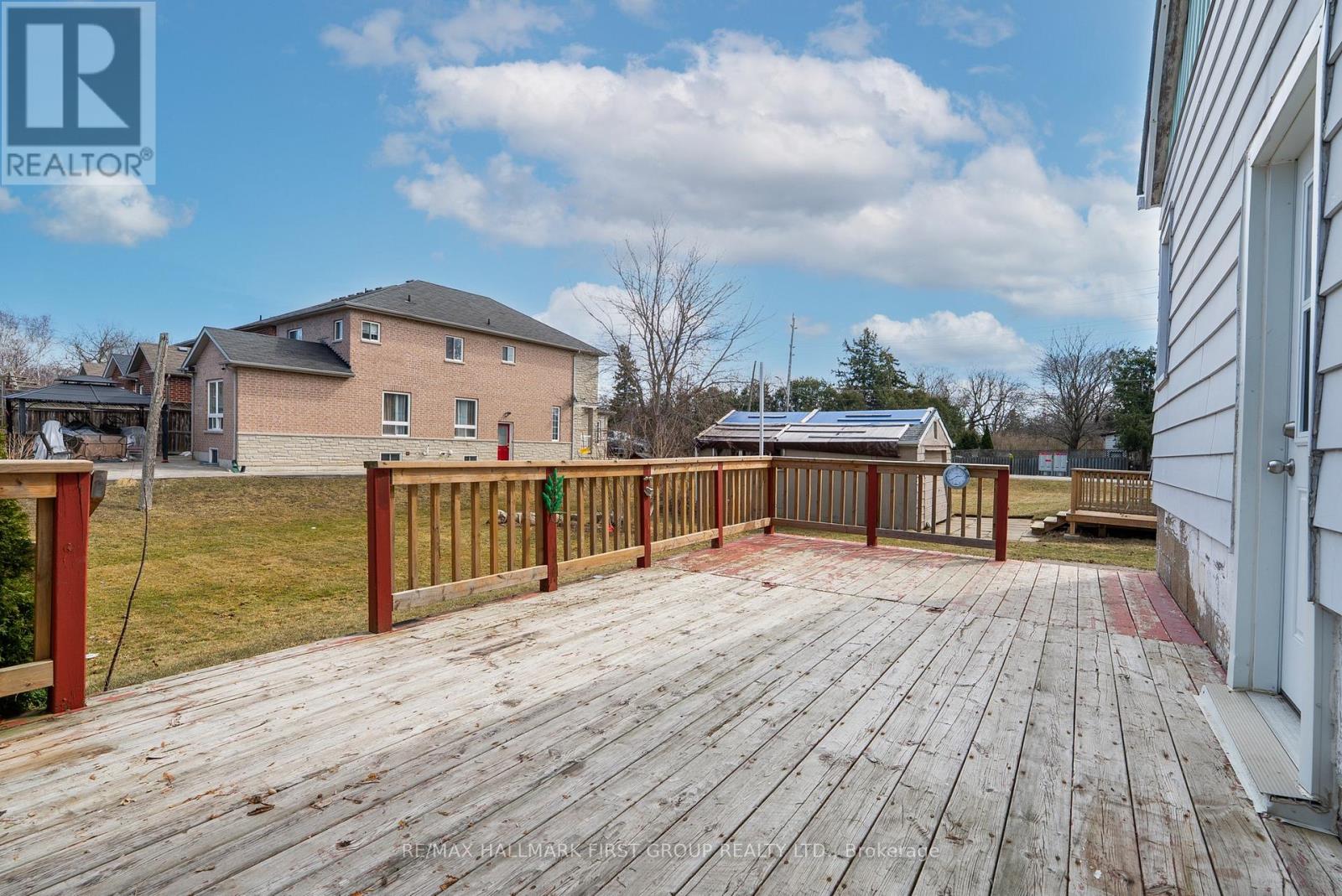 605 Perry Street, Whitby, Ontario  L1N 4C6 - Photo 34 - E12031937