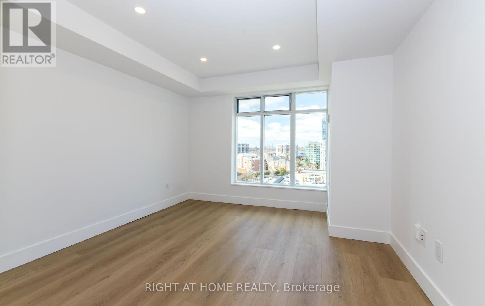 1508-1509 - 135 Pond Drive, Markham, Ontario  L3T 7V6 - Photo 12 - N12031911