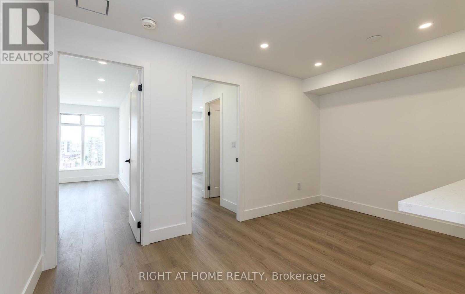 1508-1509 - 135 Pond Drive, Markham, Ontario  L3T 7V6 - Photo 20 - N12031911