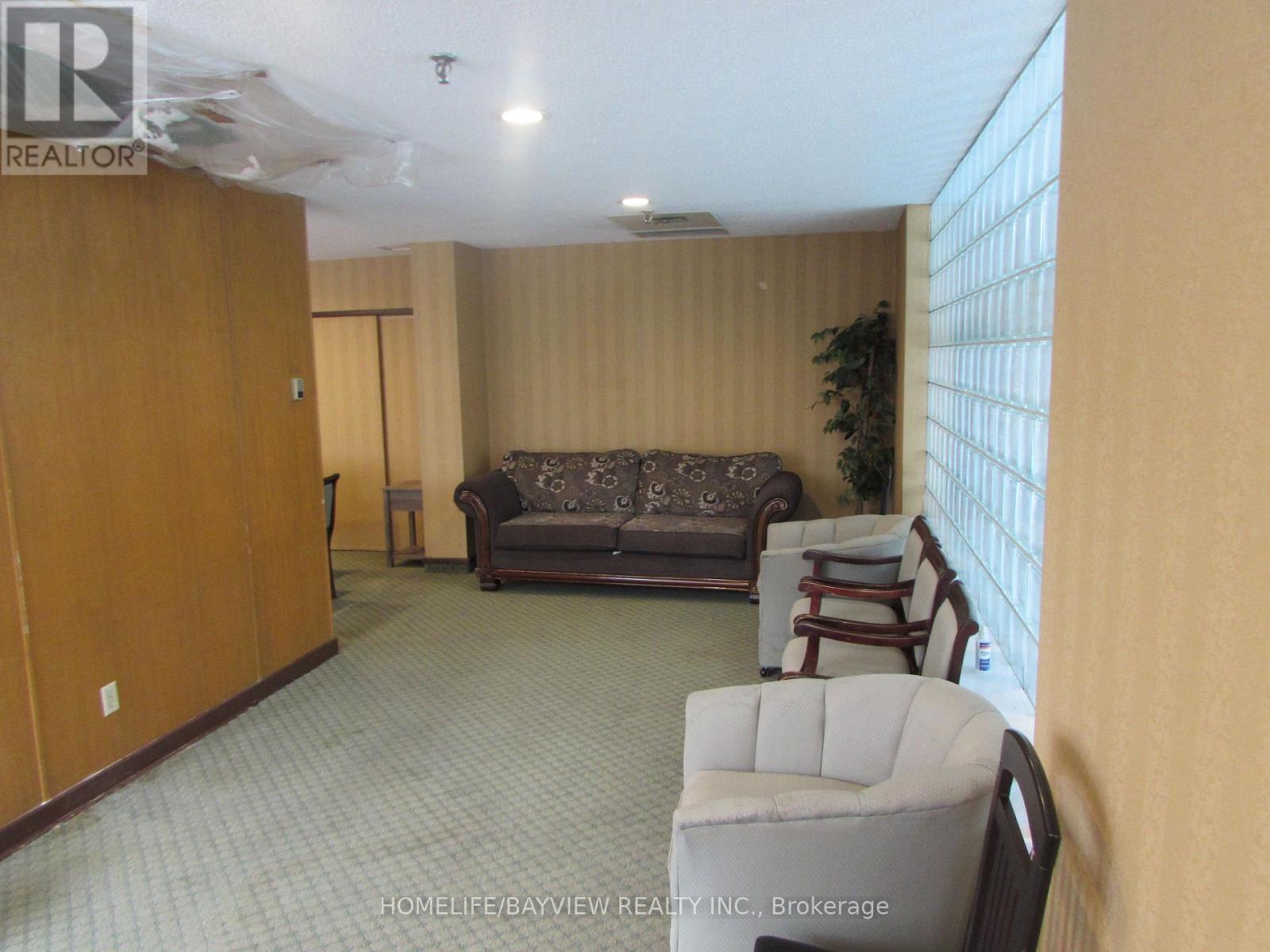 1711 - 160 Alton Towers Circle, Toronto, Ontario  M1V 4X8 - Photo 24 - E12009082