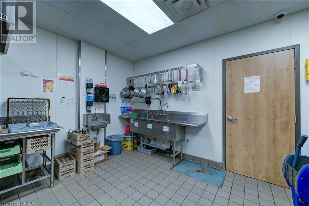 195 Henry Street Unit# Bldg 5, Brantford, Ontario  N3S 7Y3 - Photo 40 - 40707723