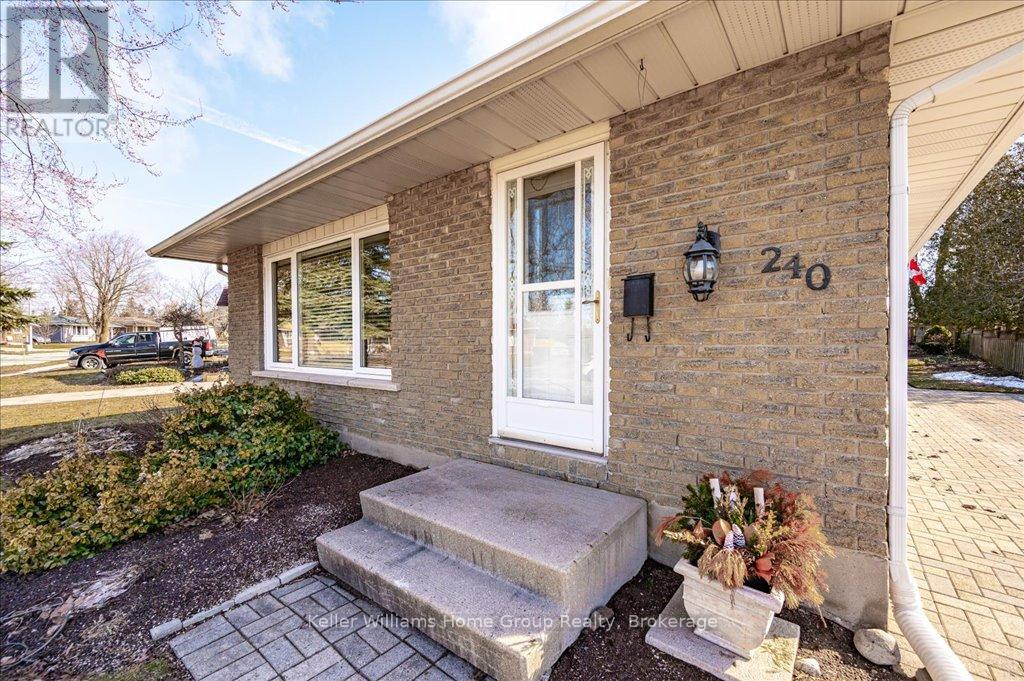 240 Argyll Street, Centre Wellington, Ontario  N1M 2Y3 - Photo 39 - X12028713