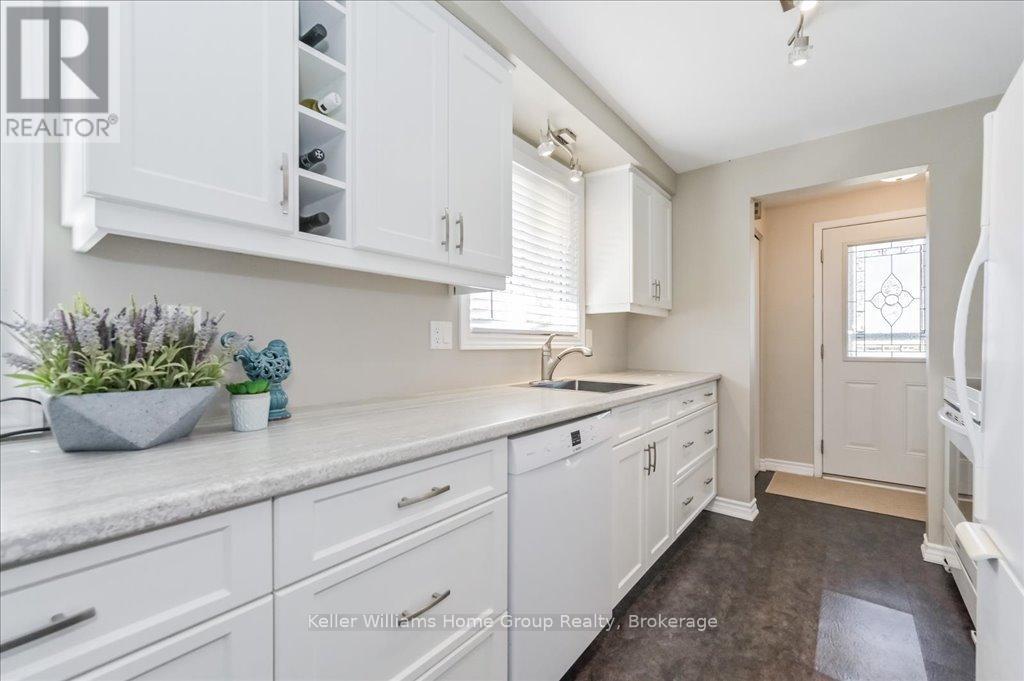240 Argyll Street, Centre Wellington, Ontario  N1M 2Y3 - Photo 4 - X12028713