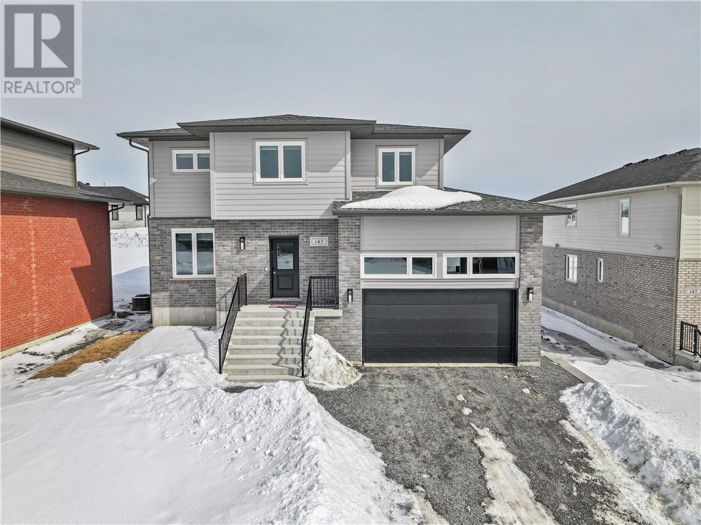 Property at 143 Landreville image 3