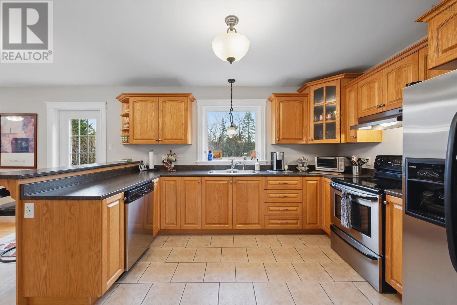 259 Philip Drive, Fall River, Nova Scotia  B2T 1H7 - Photo 14 - 202505404