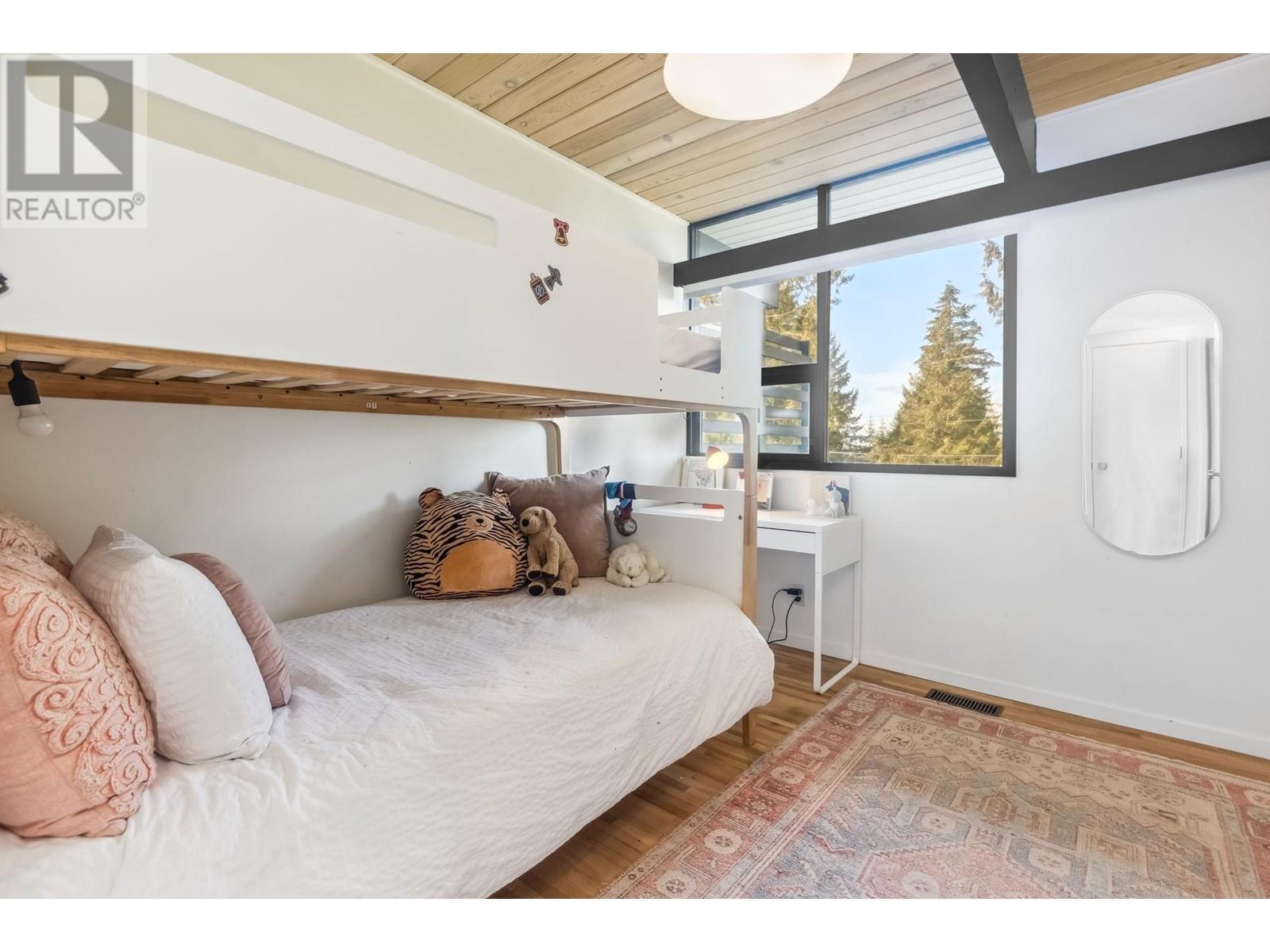 5414 Greentree Road, West Vancouver, British Columbia  V7W 1N4 - Photo 20 - R2975013