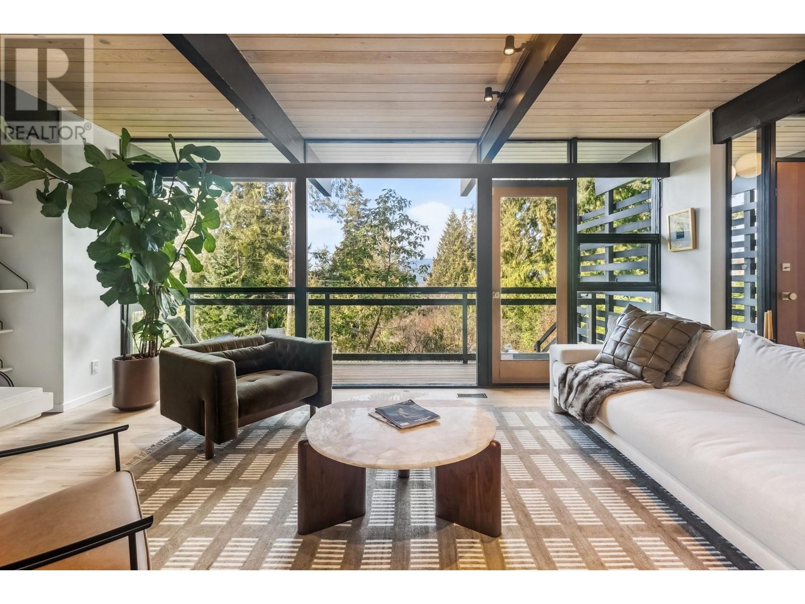 5414 Greentree Road, West Vancouver, British Columbia  V7W 1N4 - Photo 8 - R2975013